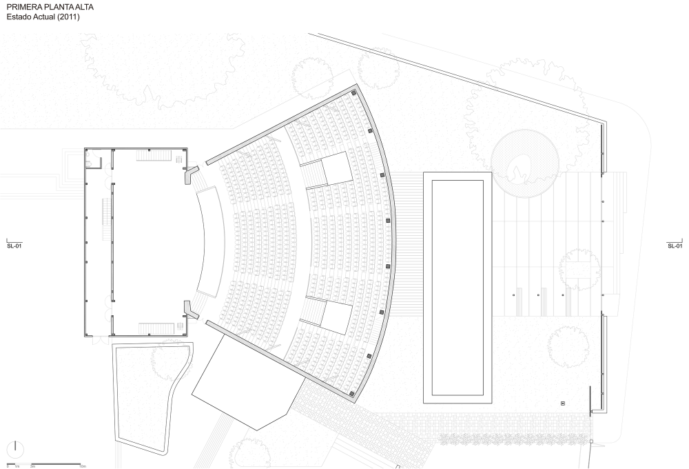 University of Cuenca Theater / Javier Durán