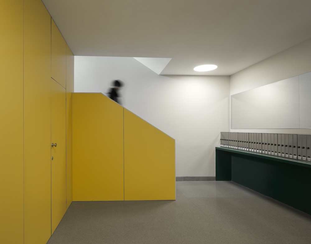 Apartments for Young People, Nursery and Park in San Sebastián / Ignacio Quemada Arquitectos