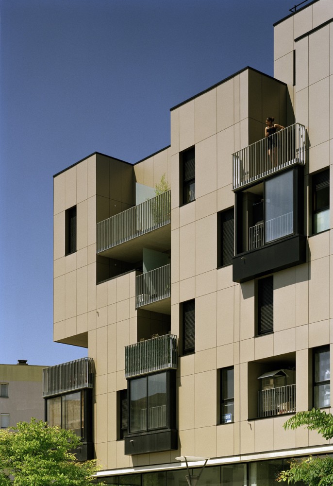 62 Housing Units in the Mozart ZAC / Tectoniques Architects