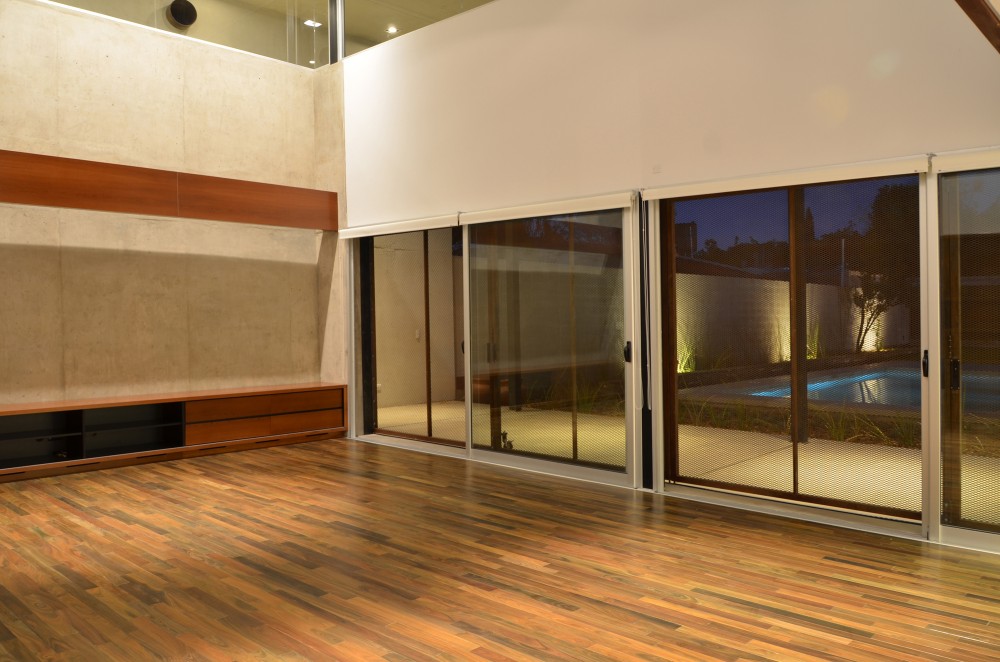 House in Villa Belgrano / FKB Arquitectos