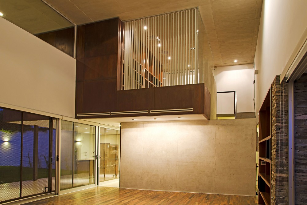 House in Villa Belgrano / FKB Arquitectos
