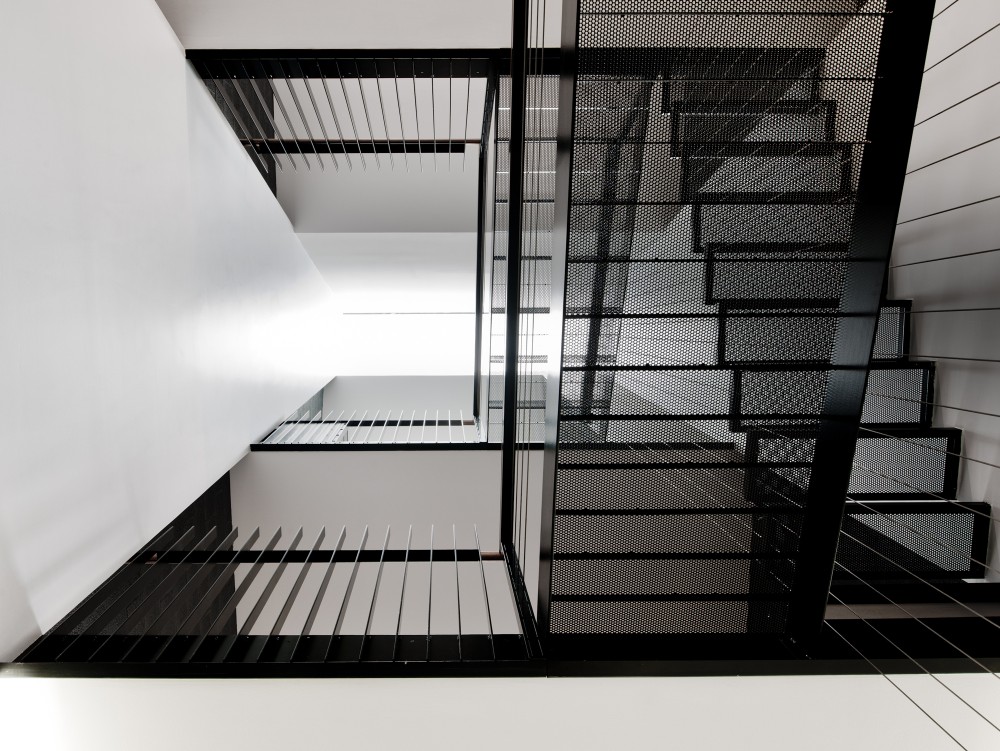Office AST 77 + Apartment / AST 77