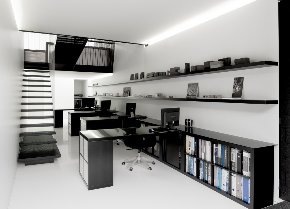 Office AST 77 + Apartment / AST 77