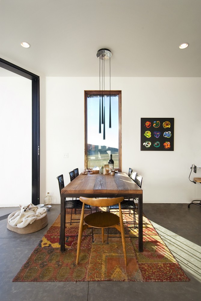 Buddhist Retreat / Imbue Design