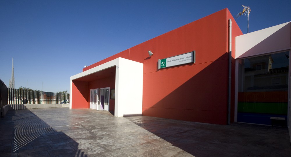Nursery School in Dos Hermanas / Carmen Sánchez Blanes