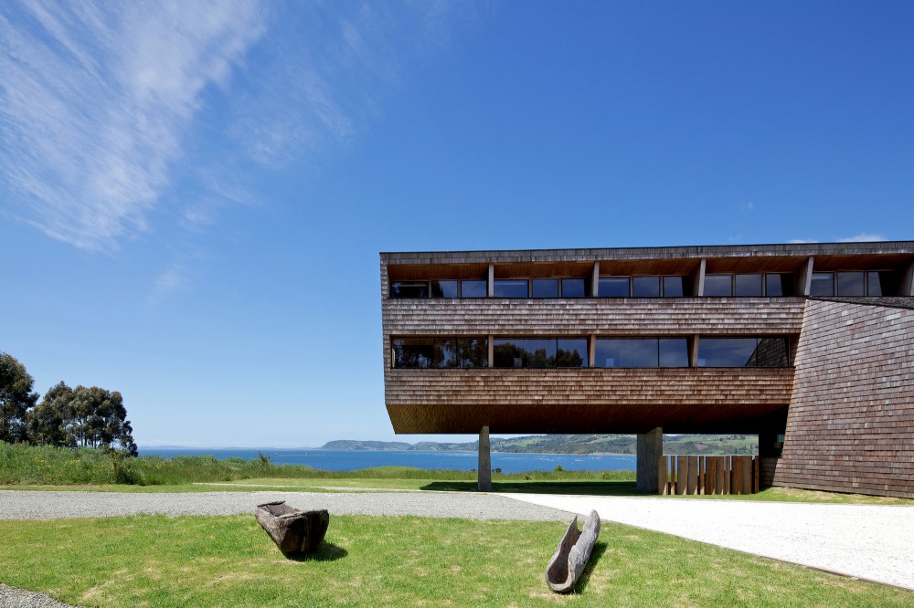 Refugia Hotel / Mobil Arquitectos