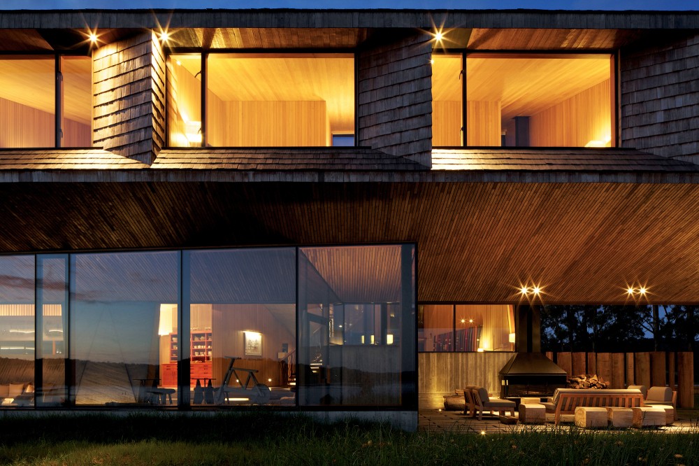 Refugia Hotel / Mobil Arquitectos
