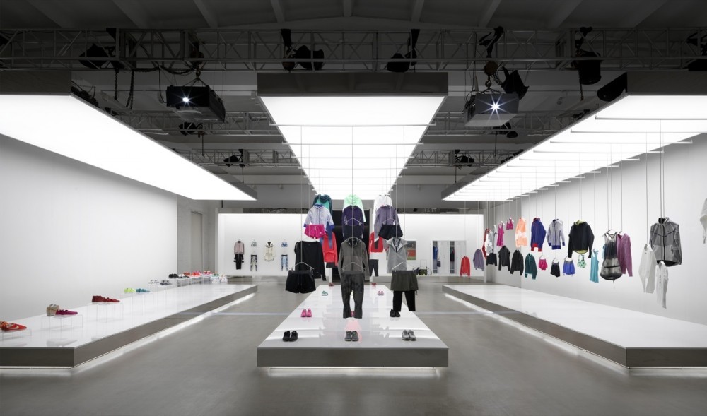 Nike Pop Up Showroom / Maggie Peng & Albert Tien