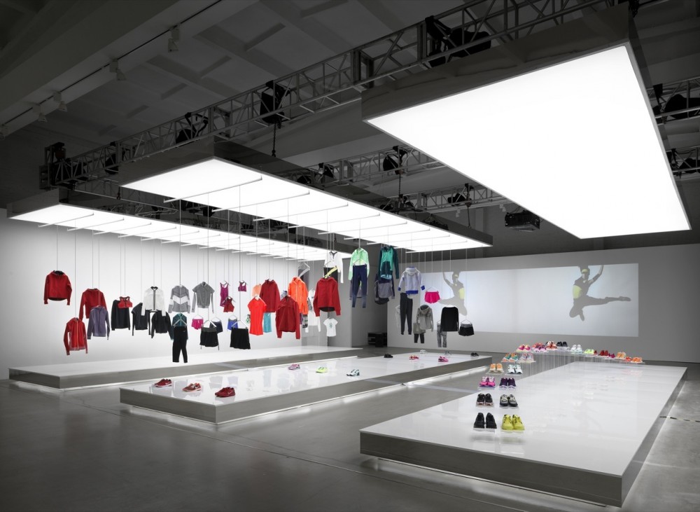 Nike Pop Up Showroom / Maggie Peng & Albert Tien