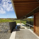 Meadow House / Ian MacDonald Architect © Tom Arban