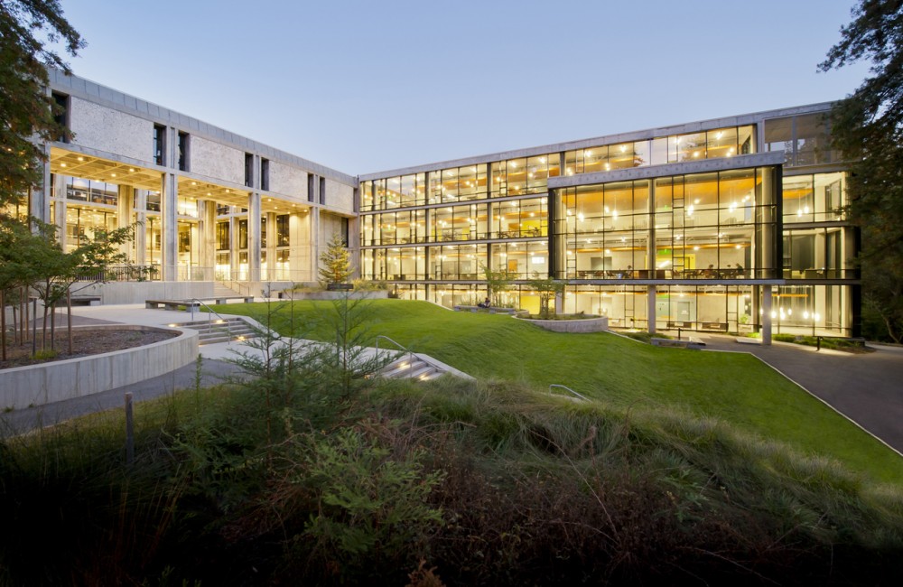 McHenry Library / Boora Architects