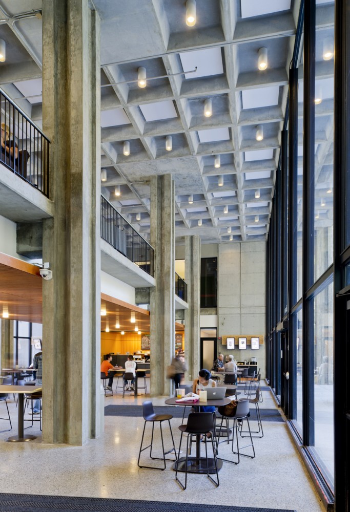 McHenry Library / Boora Architects