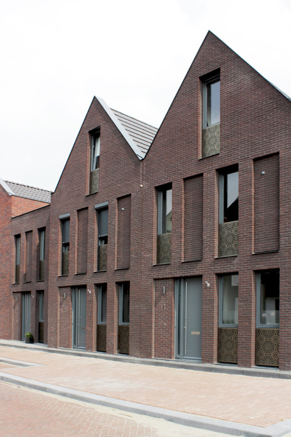 Zeeuws Housing / Pasel.Kuenzel Architects