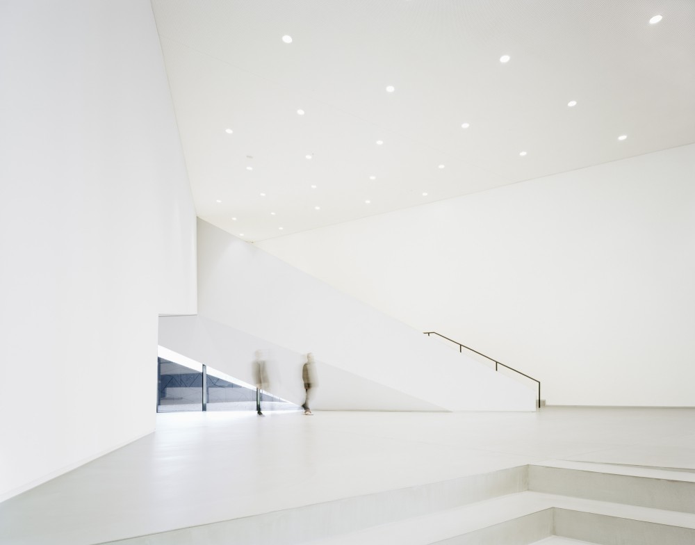 Festival Hall in Erl / Delugan Meissl Associated Architects