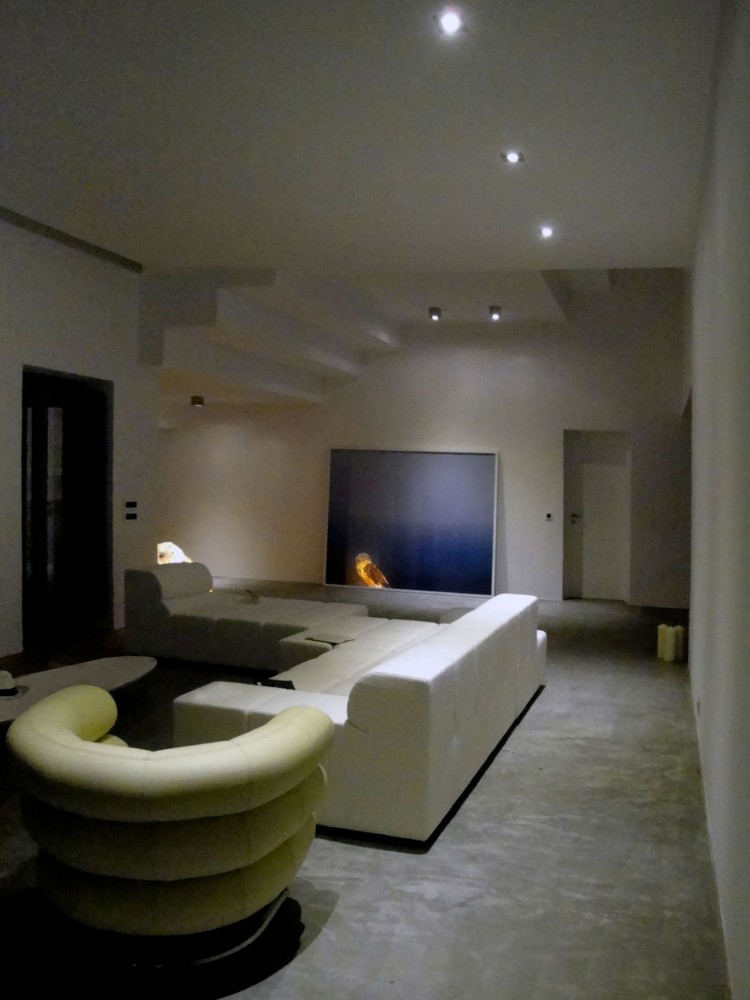 Summer House in Naxos / Ioannis Baltogiannis, Phoebe Giannisi, Zissis Kotionis, Katerina Kritou and Nikolaos Platsas