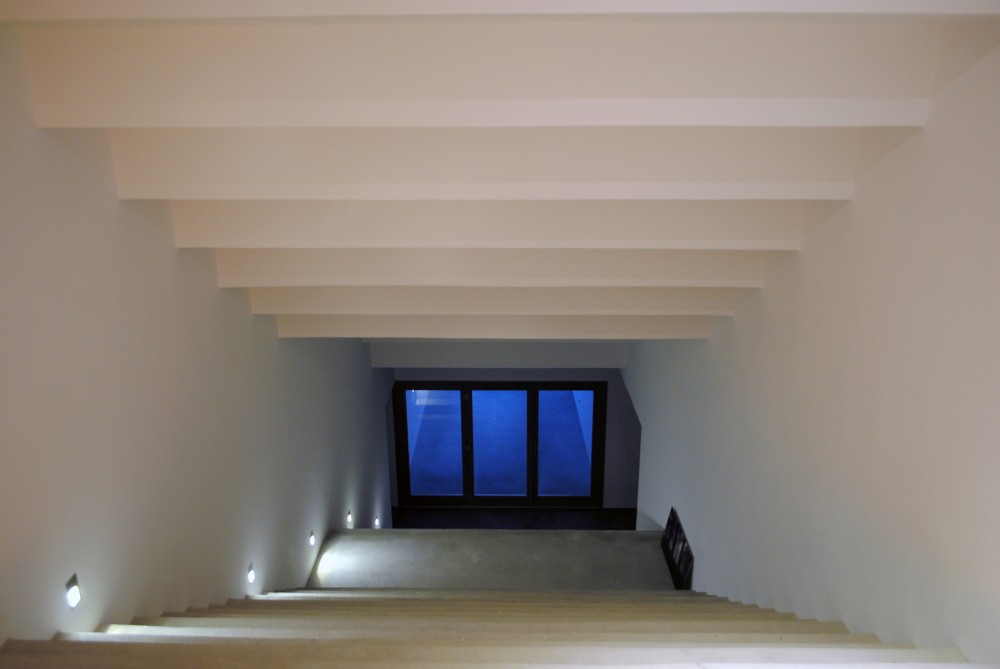 Summer House in Naxos / Ioannis Baltogiannis, Phoebe Giannisi, Zissis Kotionis, Katerina Kritou and Nikolaos Platsas