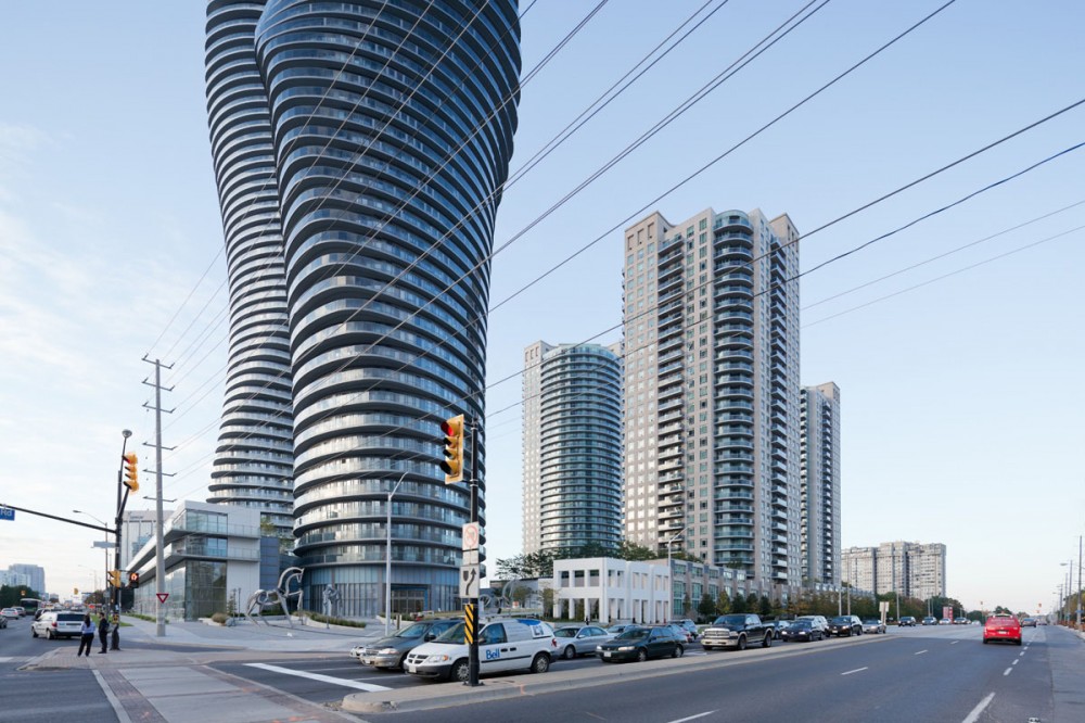 Absolute Towers / MAD Architects