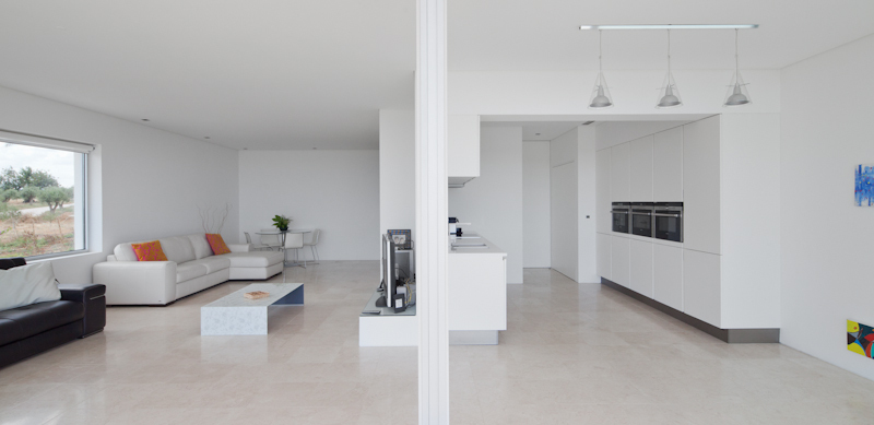 House in Tavira / Vitor Vilhena Architects