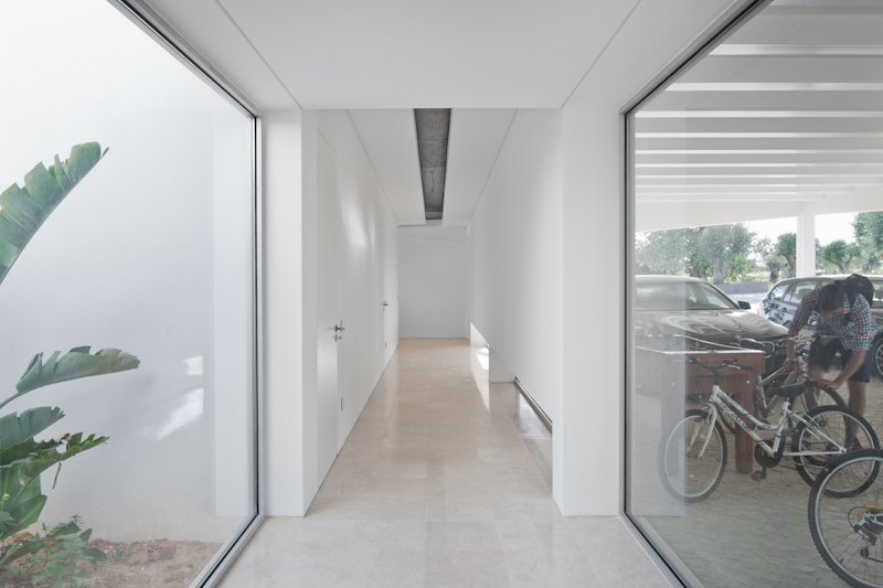 House in Tavira / Vitor Vilhena Architects