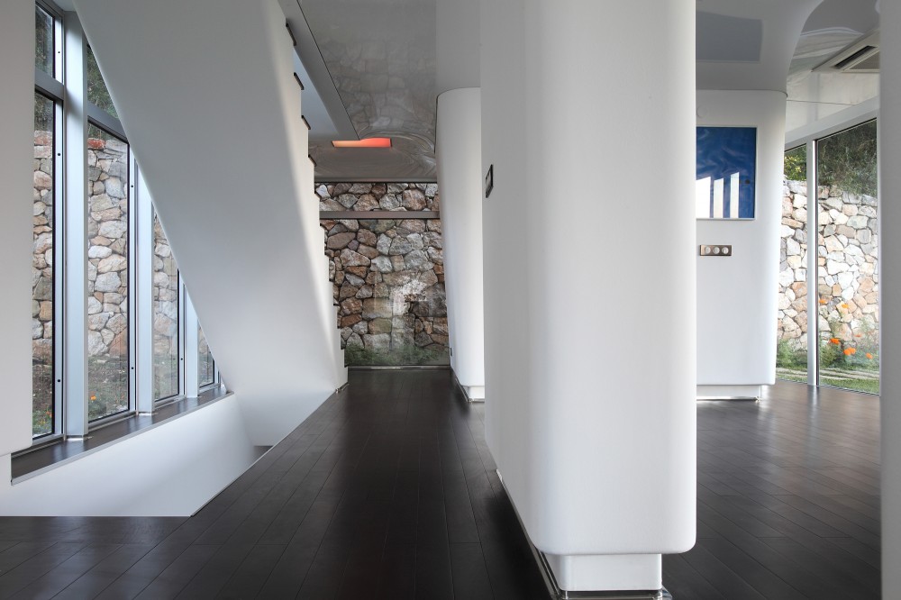 2D or Not 2D / M.I.G. Architekt
