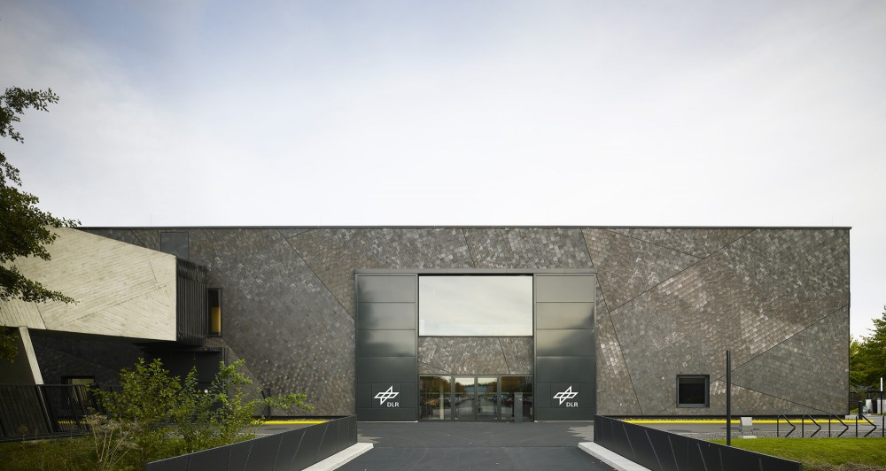 A Space Shuttle for Bremen / Kister Scheithauer Gross Architects + Architekten BDA Feldschnieders + Kister