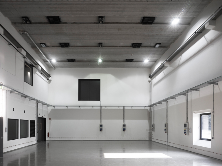 A Space Shuttle for Bremen / Kister Scheithauer Gross Architects + Architekten BDA Feldschnieders + Kister