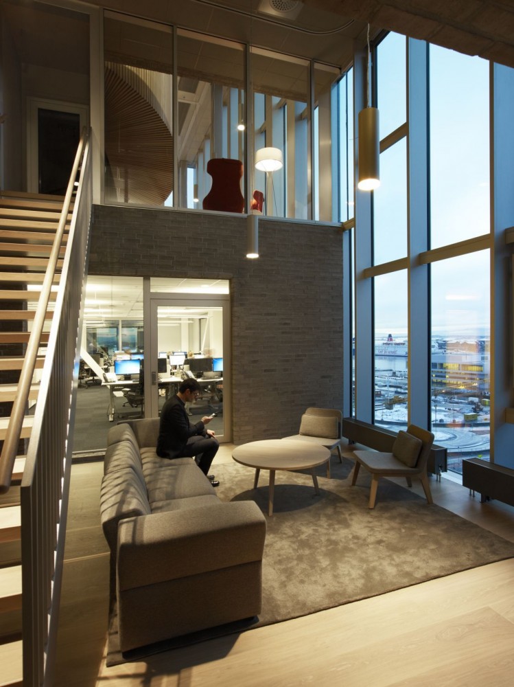 DNB Bank Headquarters / MVRDV