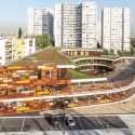 Complex School in Bobigny / Mikou Design Studio Complex School in Bobigny / Mikou Design Studio © Florian Kleinfenn