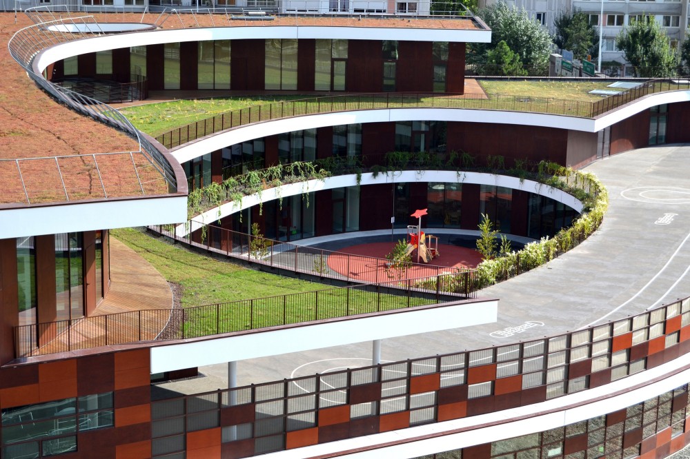 Complex School in Bobigny / Mikou Design Studio