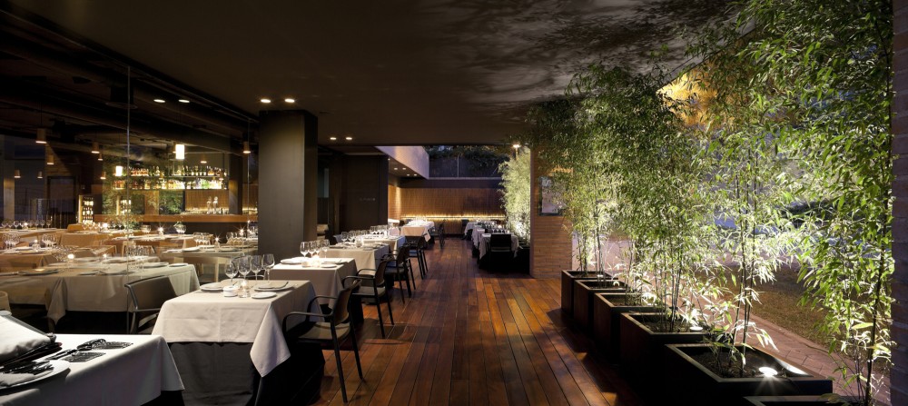 Al Punto Restaurant / Estudio Mariano Martin