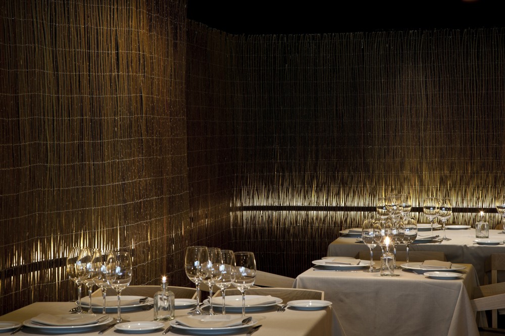 Al Punto Restaurant / Estudio Mariano Martin