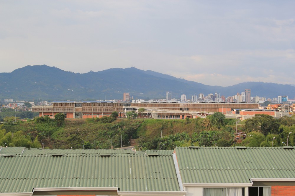 Educational Institute La Samaria / Campuzano Arquitectos
