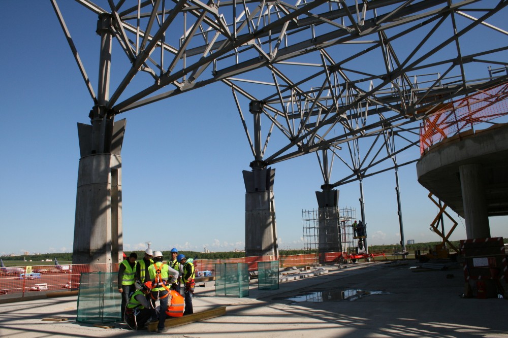 In Progress: Pulkovo Airport / Grimshaw Architects