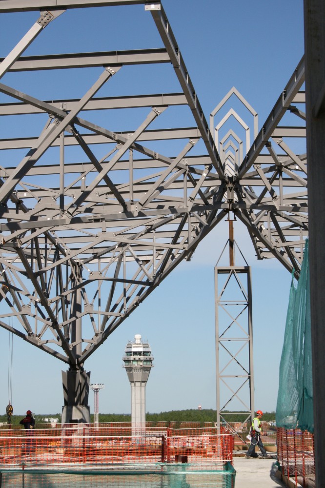 In Progress: Pulkovo Airport / Grimshaw Architects
