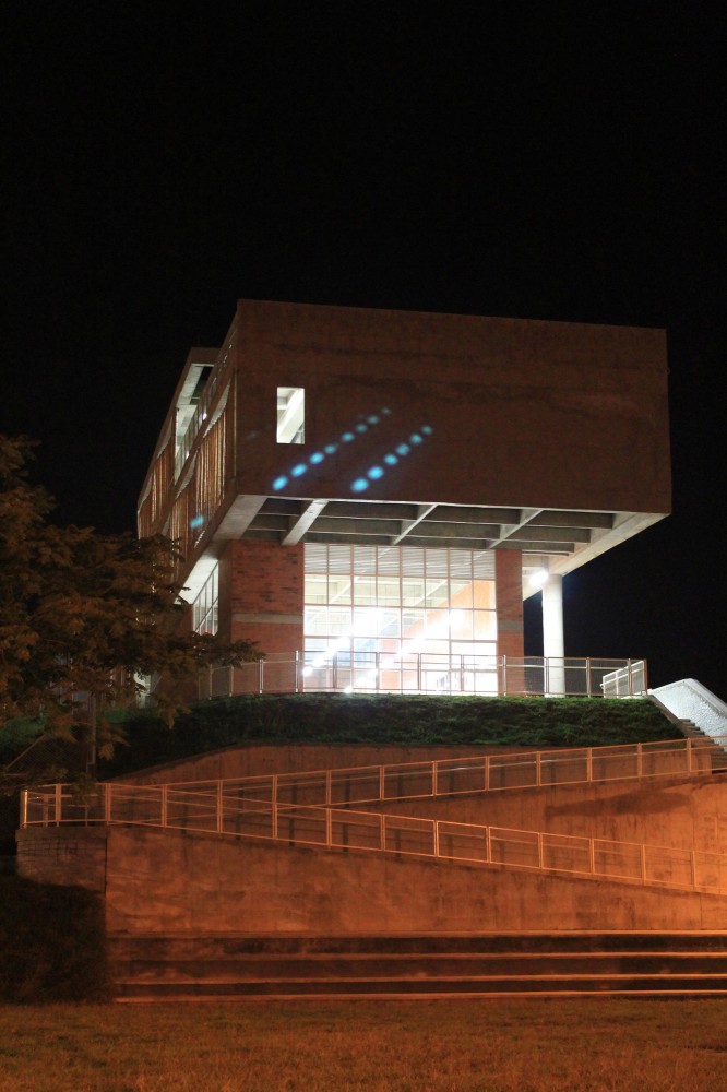 Educational Institute La Samaria / Campuzano Arquitectos
