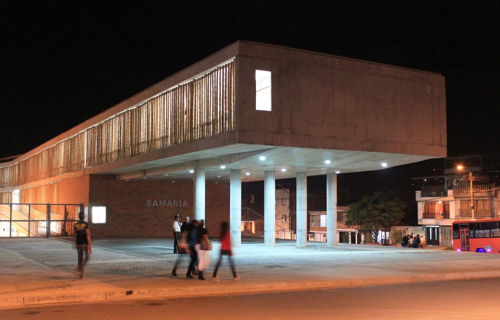Educational Institute La Samaria / Campuzano Arquitectos