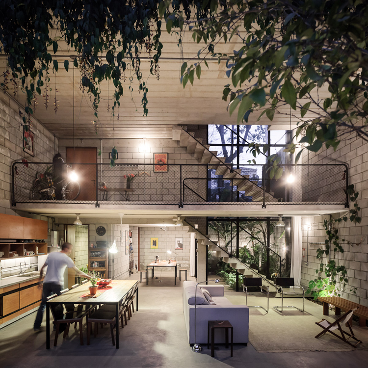 Maracanã House / Terra e Tuma Arquitetos Associados