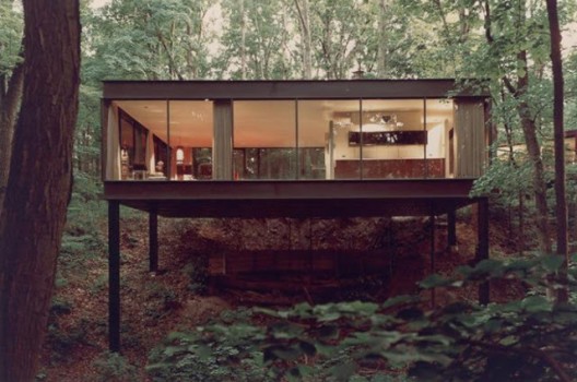 Ben Rose House, 1952-54, designed by A. James Speyer. Image via Mid-Centuria.
