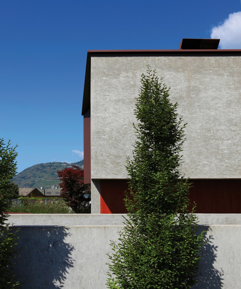 DMB House / act_romegialli