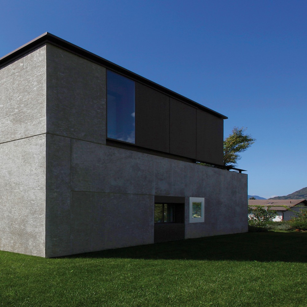DMB House / act_romegialli