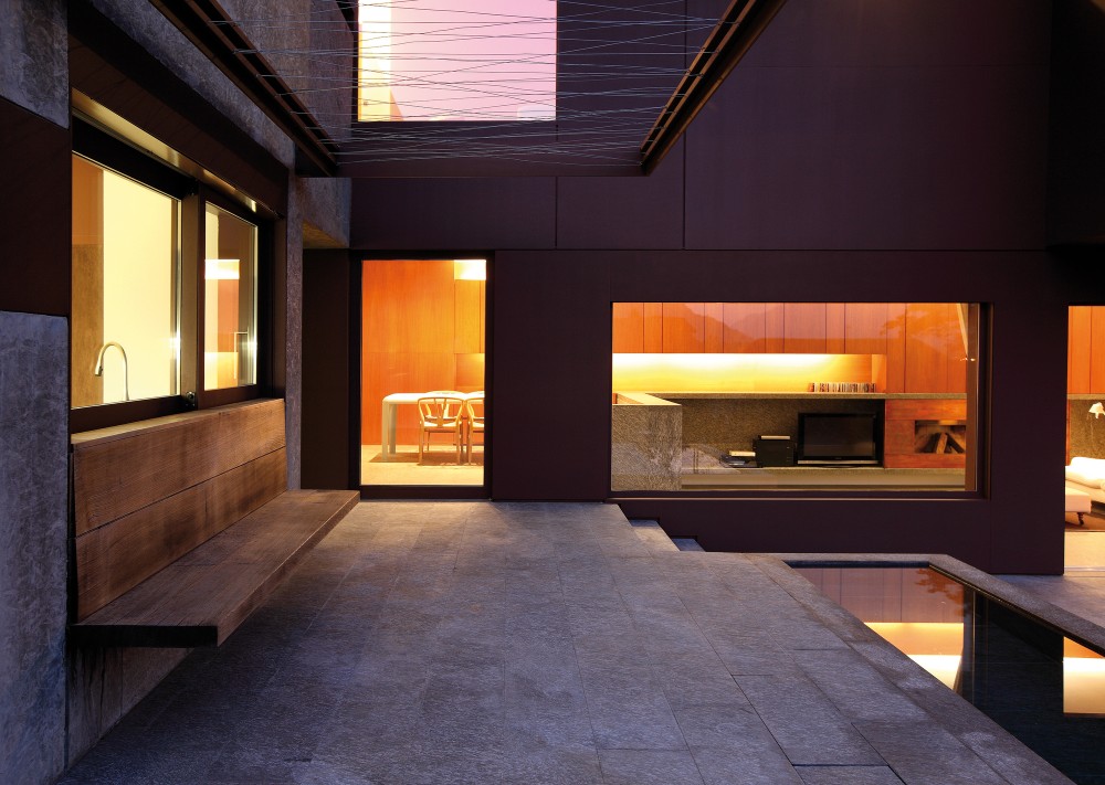 DMB House / act_romegialli