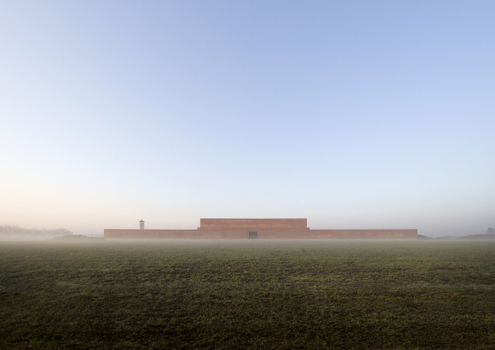 Crematory In Parma / Studio Zermani e Associati