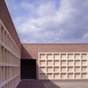 Sansepolcro Cemetery / Studio Zermani e Associati Sansepolcro Cemetery / Studio Zermani e Associati © Mauro Davoli