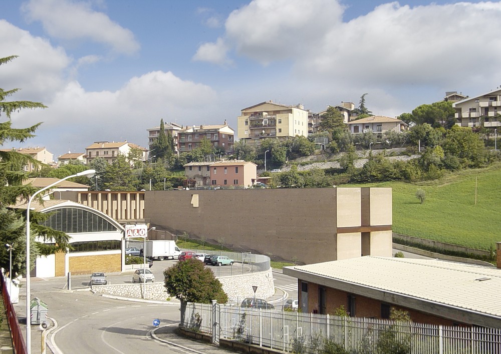 San Giovanni Church / Studio Zermani e Associati