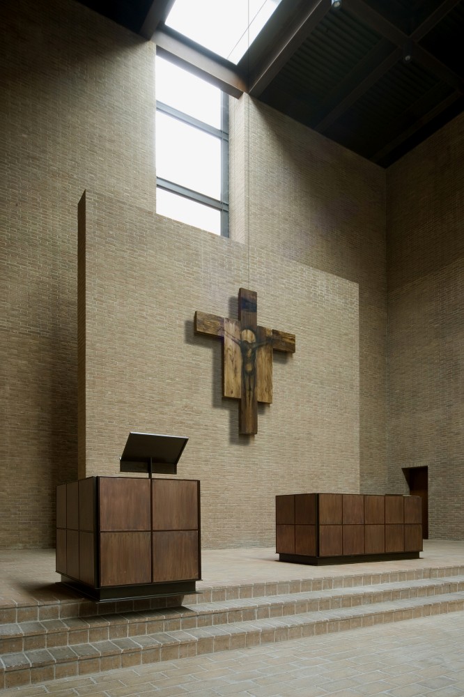 San Giovanni Church / Studio Zermani e Associati