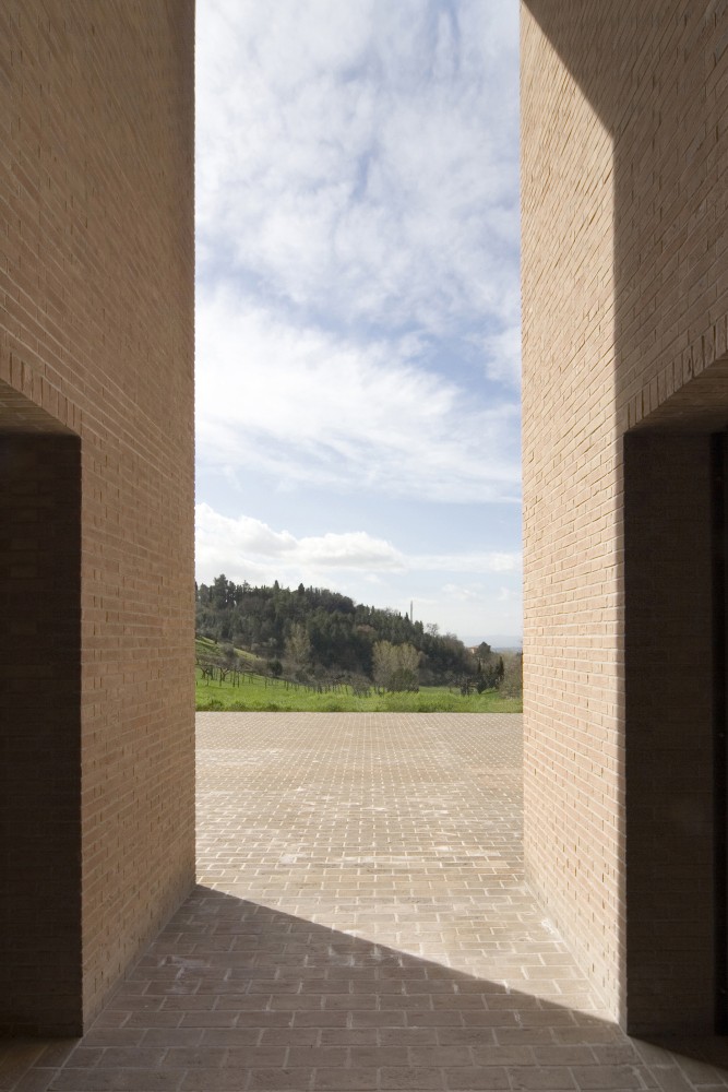 San Giovanni Church / Studio Zermani e Associati