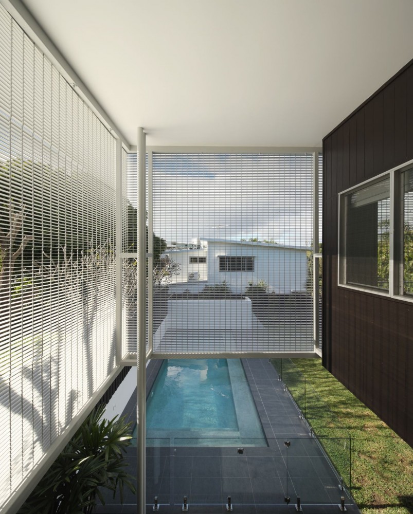 105 V House / Shaun Lockyer Architects