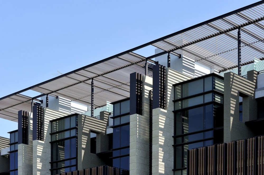 Ritz Plaza Housing Complex / Chin Architects