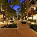 Ritz Plaza Housing Complex / Chin Architects Ritz Plaza Housing Complex / Chin Architects © Jeffrey Cheng