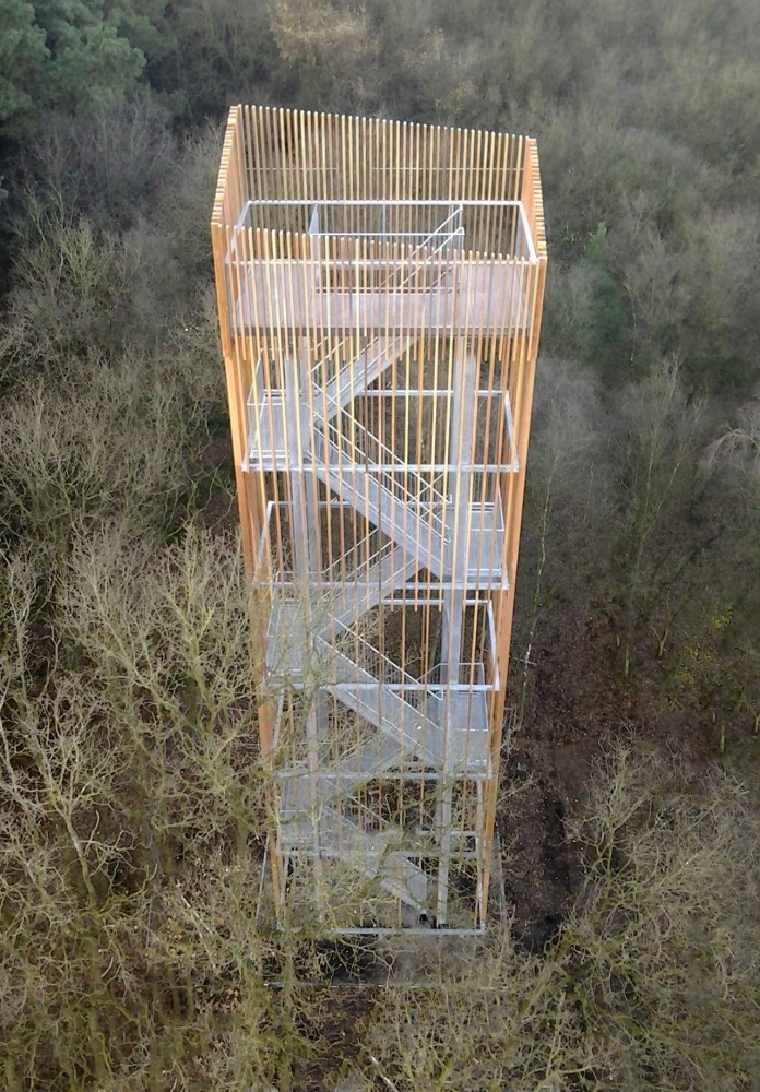 Viewingtower at Vecht Riverbank / Ateliereen Architecten